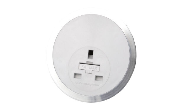 Impulse Port-EL 1 x UK Socket - Image 2